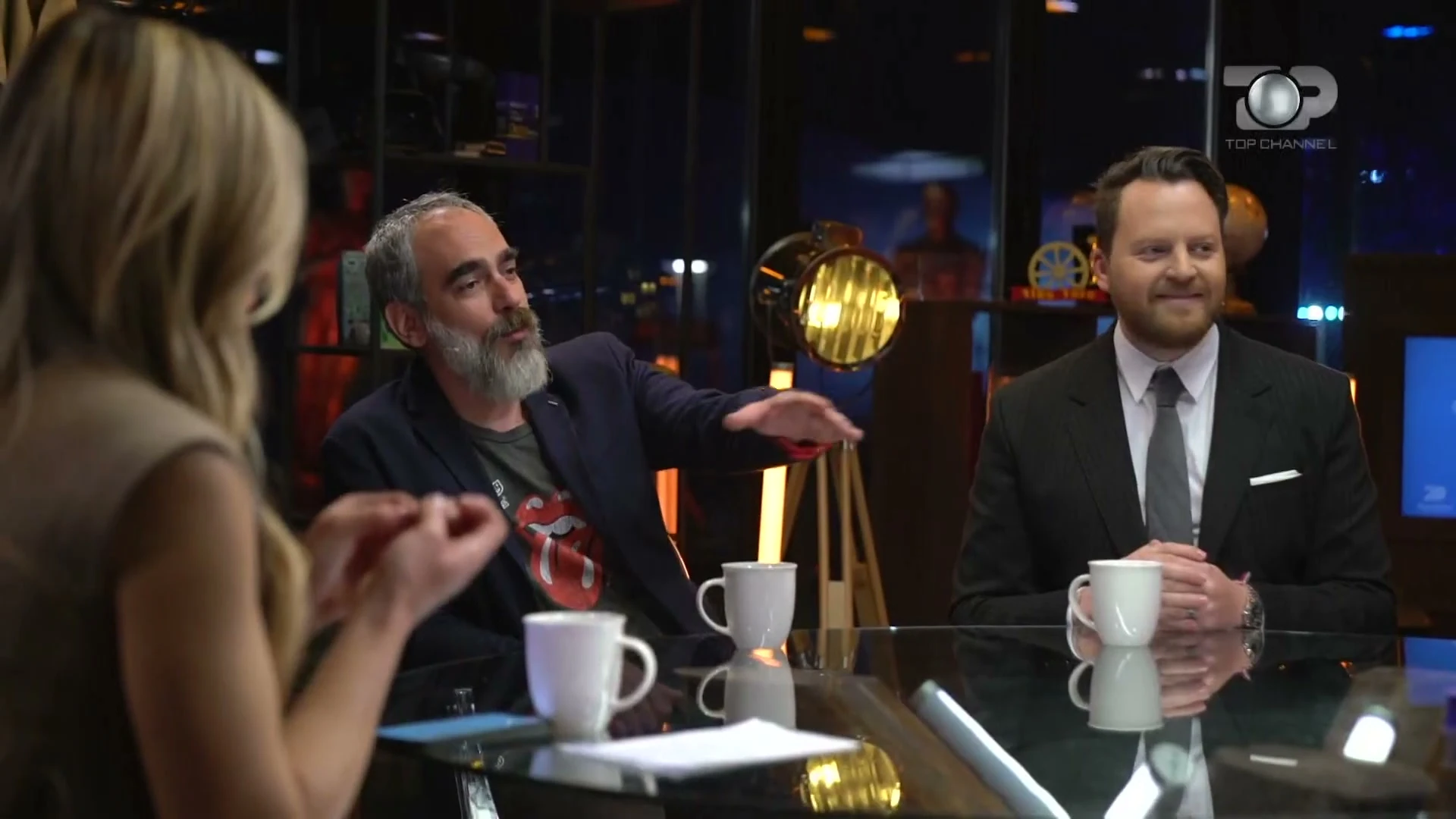Ëndërrtjerrësit — Real programme discussion from the supplied playlist, avoiding archive montage of unrelated older shows.